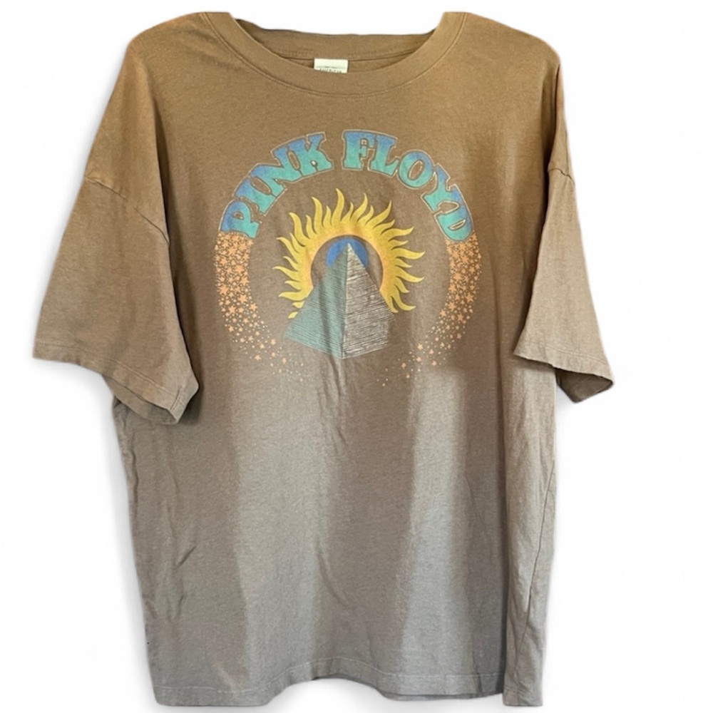 American eagle Pink Floyd Graphic Tee oversized fit